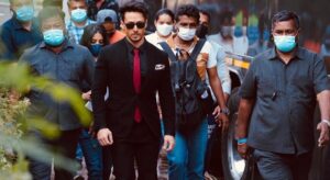 Leaked Pictures of Tiger Shroff on Heropanti 2 sets